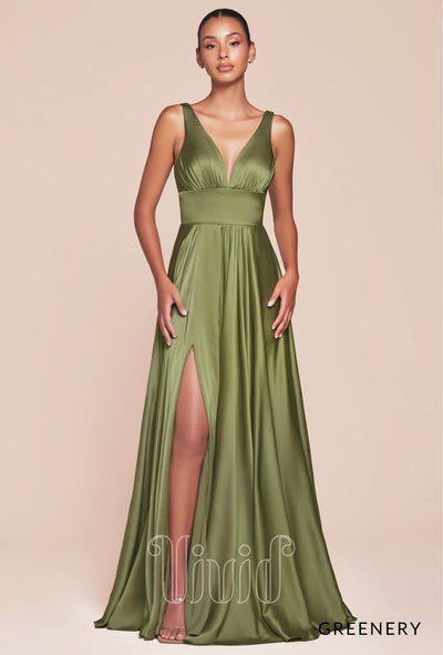 Vivid Core Fleur Gown in Greenery / Greens