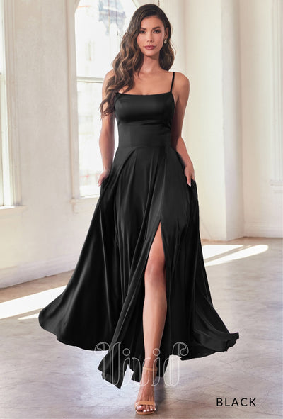 Vivid Luxe Mia Gown in Black / Blacks