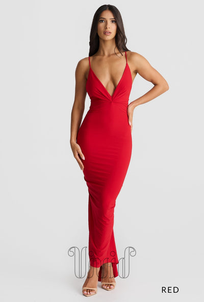 Melani The Label Veronica Dress in Red / Reds
