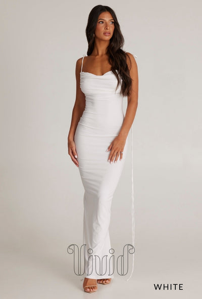 Melani The Label Jiani Gown in White / Whites